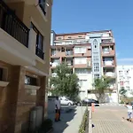 Studio-pomorie Apartment *